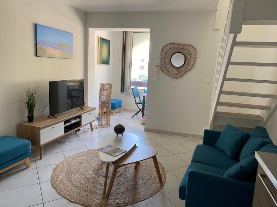 Ravissant T3 En Duplex Proche Mer La Londe-les-Maures Zewnętrze zdjęcie